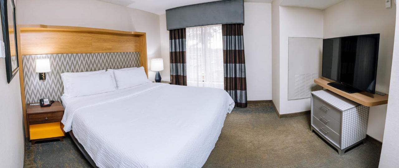 Holiday Inn Hotel & Suites Stockbridge-Atlanta I-75 By Ihg Buitenkant foto