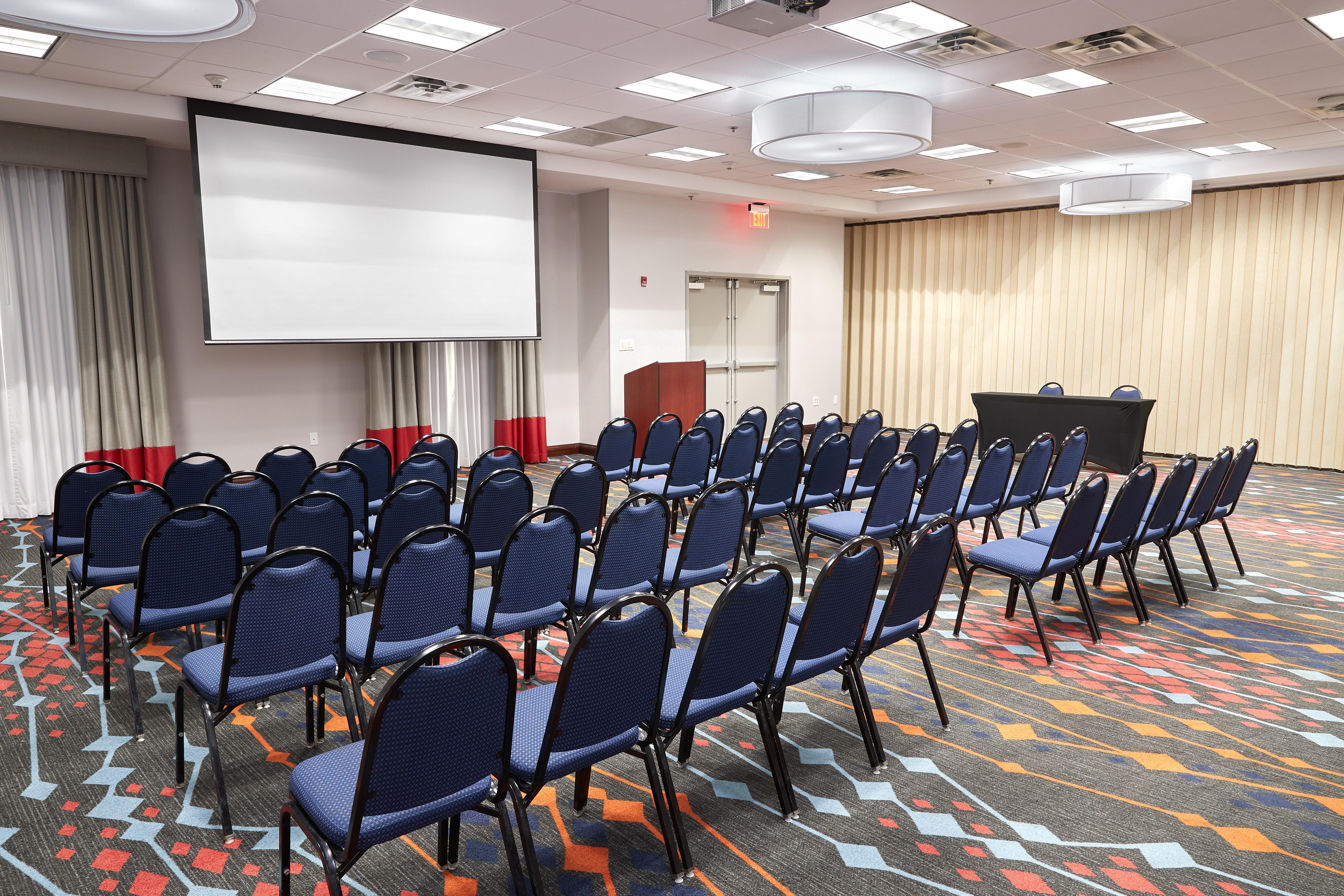 Holiday Inn Hotel & Suites Stockbridge-Atlanta I-75 By Ihg Buitenkant foto